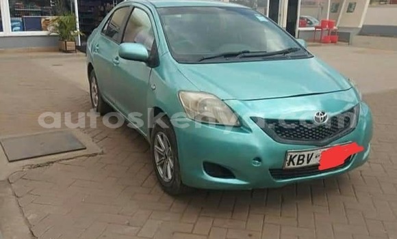 Nunua Ilio tumika Toyota Belta Kijani Gari ndani ya Nairobi nchini Nairobi