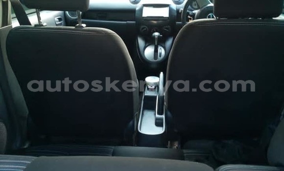 Oofamaa Mazda Demio Silver Makiinaa iti Nairobi keessatti Nairobi keessatti Oofamaa Mazda Demio Silver Makiinaa iti Nairobi keessatti Nairobi keessatti
