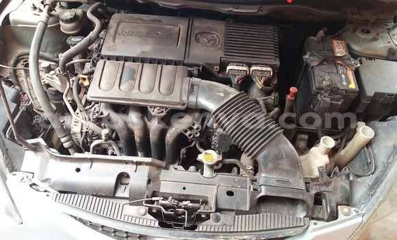 Oofamaa Mazda Demio Silver Makiinaa iti Nairobi keessatti Nairobi keessatti Oofamaa Mazda Demio Silver Makiinaa iti Nairobi keessatti Nairobi keessatti