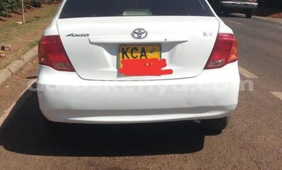 Oofamaa Toyota Axio White Makiinaa iti Nairobi keessatti Nairobi keessatti Oofamaa Toyota Axio White Makiinaa iti Nairobi keessatti Nairobi keessatti
