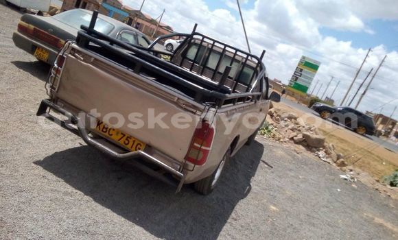 Buy Used Toyota Hilux Brown Car in Thika in Nairobi Buy Used Toyota Hilux Brown Car in Thika in Nairobi