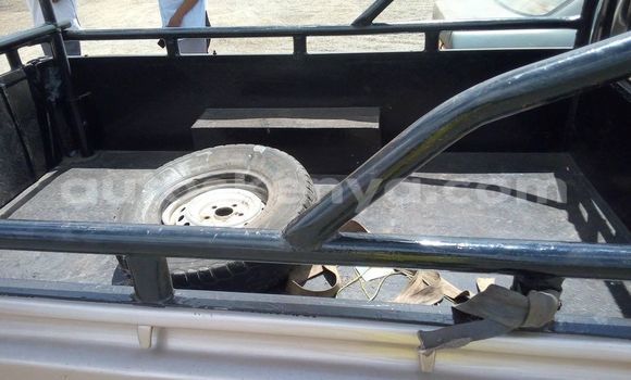 Buy Used Toyota Hilux Brown Car in Thika in Nairobi Buy Used Toyota Hilux Brown Car in Thika in Nairobi