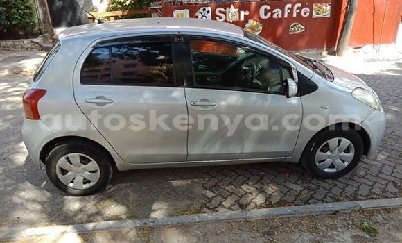 Nunua Ilio tumika Toyota Vitz Fedha Gari ndani ya Nairobi nchini Nairobi Nunua Ilio tumika Toyota Vitz Fedha Gari ndani ya Nairobi nchini Nairobi