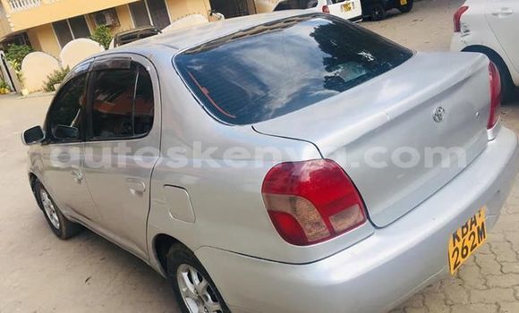 Nunua Ilio tumika Toyota Platz Fedha Gari ndani ya Mombasa nchini Kenya ya Pwani Nunua Ilio tumika Toyota Platz Fedha Gari ndani ya Mombasa nchini Kenya ya Pwani