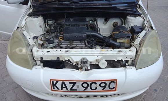 Nunua Ilio tumika Toyota Vitz Nyeupe Gari ndani ya Mombasa nchini Kenya ya Pwani Nunua Ilio tumika Toyota Vitz Nyeupe Gari ndani ya Mombasa nchini Kenya ya Pwani