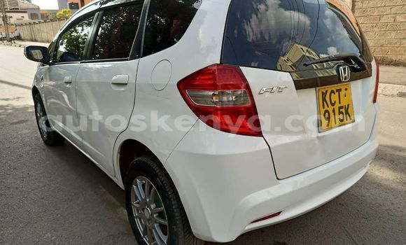 Buy Used Honda Fit White Car in Nairobi in Nairobi Buy Used Honda Fit White Car in Nairobi in Nairobi