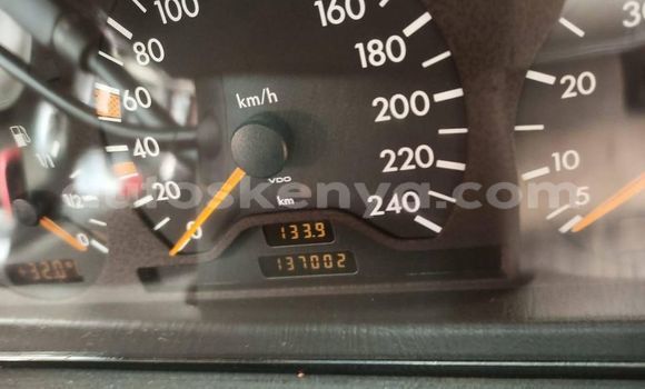 Buy Used Mercedes-Benz C-Classe Blue Car in Nairobi in Nairobi Buy Used Mercedes-Benz C-Classe Blue Car in Nairobi in Nairobi