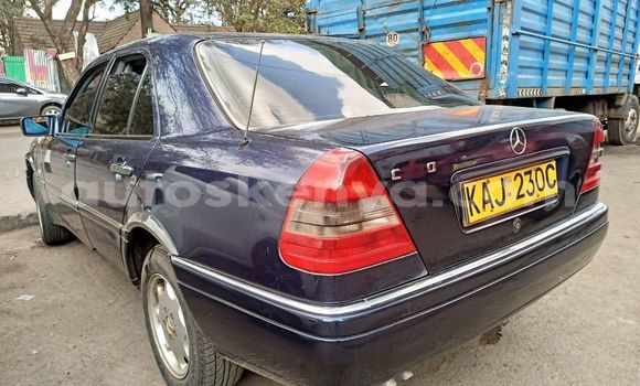 Buy Used Mercedes-Benz C-Classe Blue Car in Nairobi in Nairobi Buy Used Mercedes-Benz C-Classe Blue Car in Nairobi in Nairobi