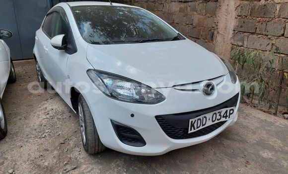 Buy Used Mazda Demio White Car in Nairobi in Nairobi
