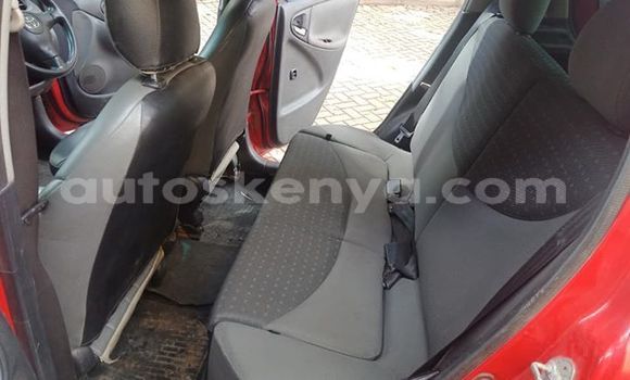 Nunua Ilio tumika Toyota Vitz Nyekundu Gari ndani ya Mombasa nchini Kenya ya Pwani Nunua Ilio tumika Toyota Vitz Nyekundu Gari ndani ya Mombasa nchini Kenya ya Pwani