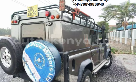 Buy Used Land Rover Defender Silver Car in Nairobi in Nairobi Buy Used Land Rover Defender Silver Car in Nairobi in Nairobi