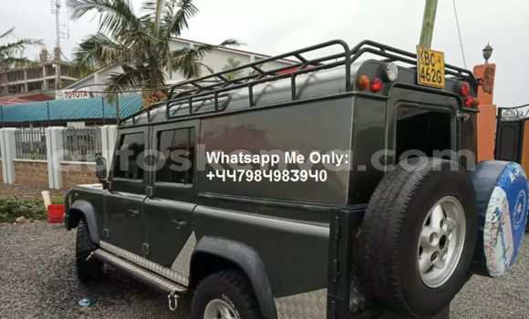 Buy Used Land Rover Defender Silver Car in Nairobi in Nairobi Buy Used Land Rover Defender Silver Car in Nairobi in Nairobi