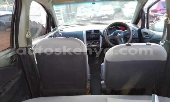 Oofamaa Mitsubishi Colt Blue Makiinaa iti Kiambu keessatti Central Kenya keessatti Oofamaa Mitsubishi Colt Blue Makiinaa iti Kiambu keessatti Central Kenya keessatti