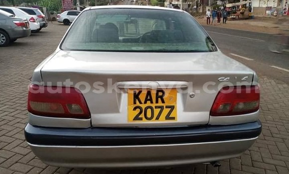 Oofamaa Toyota Carina Silver Makiinaa iti Kiambu keessatti Central Kenya keessatti Oofamaa Toyota Carina Silver Makiinaa iti Kiambu keessatti Central Kenya keessatti