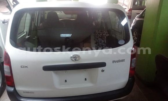 Oofamaa Toyota Probox White Makiinaa iti Mombasa keessatti Coastal Kenya keessatti Oofamaa Toyota Probox White Makiinaa iti Mombasa keessatti Coastal Kenya keessatti