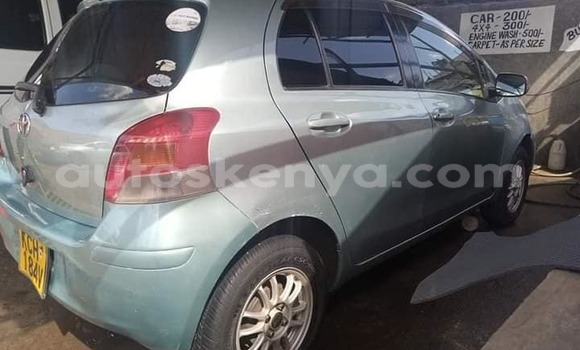 Oofamaa Toyota Vitz Green Makiinaa iti Kiambu keessatti Central Kenya keessatti Oofamaa Toyota Vitz Green Makiinaa iti Kiambu keessatti Central Kenya keessatti