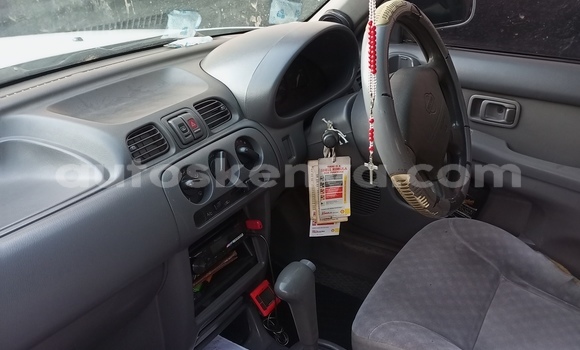 Nunua Ilio tumika Nissan March Beige Gari ndani ya Nairobi nchini Nairobi Nunua Ilio tumika Nissan March Beige Gari ndani ya Nairobi nchini Nairobi