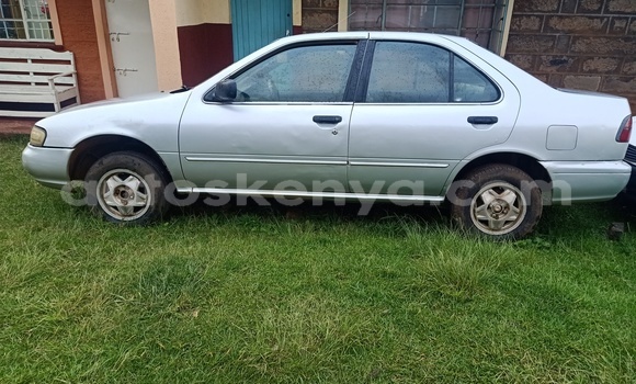 Nunua Ilio tumika Nissan Sunny Fedha Gari ndani ya Kisii nchini Nyanza Nunua Ilio tumika Nissan Sunny Fedha Gari ndani ya Kisii nchini Nyanza