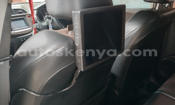 Oofamaa Honda Fit Shuttle Silver Makiinaa iti Nairobi keessatti Nairobi keessatti Oofamaa Honda Fit Shuttle Silver Makiinaa iti Nairobi keessatti Nairobi keessatti