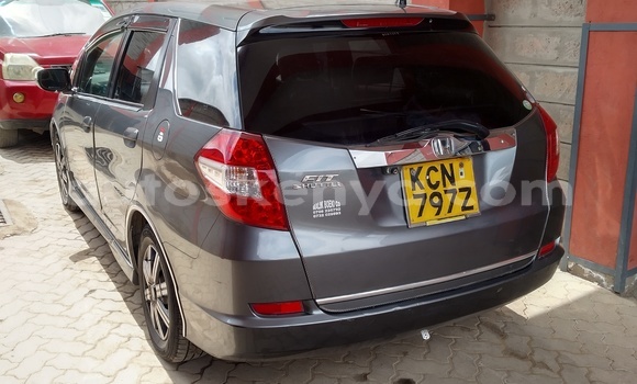 Oofamaa Honda Fit Shuttle Silver Makiinaa iti Nairobi keessatti Nairobi keessatti Oofamaa Honda Fit Shuttle Silver Makiinaa iti Nairobi keessatti Nairobi keessatti