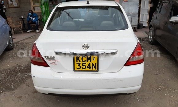 Nunua Ilio tumika Nissan Latio Nyeupe Gari ndani ya Nairobi nchini Nairobi Nunua Ilio tumika Nissan Latio Nyeupe Gari ndani ya Nairobi nchini Nairobi