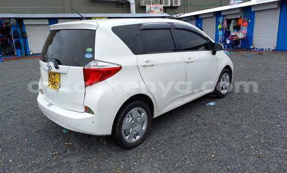 Buy Used Toyota Ractis White Car in Kiambu in Central Kenya