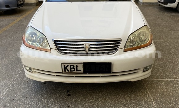 Nunua Ilio tumika Toyota Mark II Nyeupe Gari ndani ya Nairobi nchini Nairobi