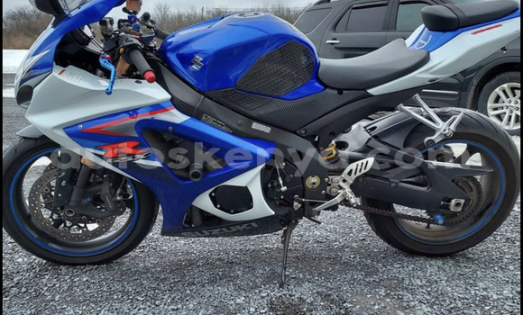 Nunua Ilio tumika Suzuki GSX–R Nyingine Bike ndani ya Habaswein nchini Kaskazini Mashariki mwa Kenya Nunua Ilio tumika Suzuki GSX–R Nyingine Bike ndani ya Habaswein nchini Kaskazini Mashariki mwa Kenya