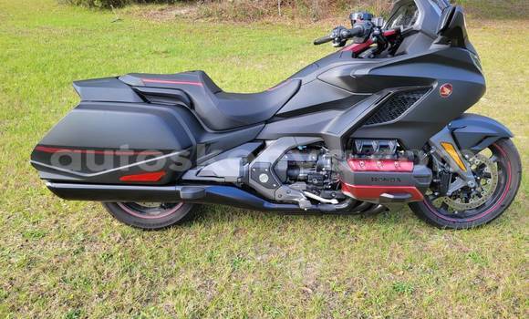Buy Used Honda GOLD WING Black Bike in Bungoma in West Kenya Buy Used Honda GOLD WING Black Bike in Bungoma in West Kenya