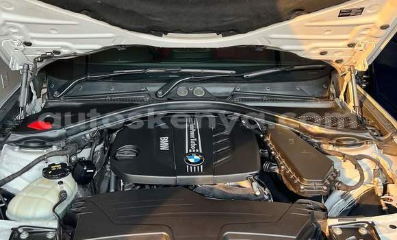 Nunua Ilio tumika BMW 1M Fedha Gari ndani ya Nairobi nchini Nairobi Nunua Ilio tumika BMW 1M Fedha Gari ndani ya Nairobi nchini Nairobi