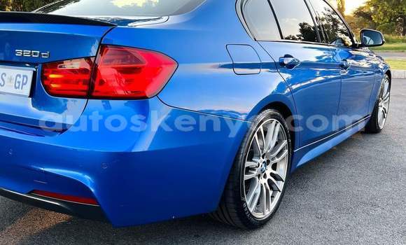 Nunua Ilio tumika BMW 3–Series Bluu Gari ndani ya Bute nchini Kaskazini Mashariki mwa Kenya Nunua Ilio tumika BMW 3–Series Bluu Gari ndani ya Bute nchini Kaskazini Mashariki mwa Kenya