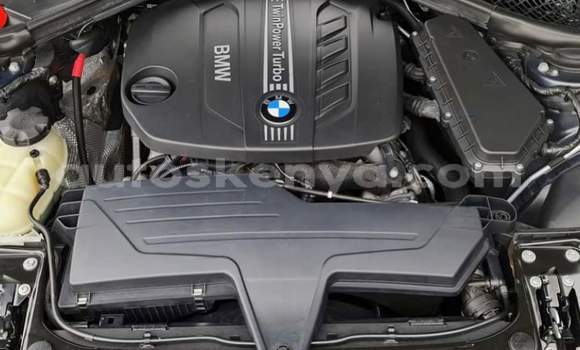 Nunua Ilio tumika BMW 3–Series Bluu Gari ndani ya Bute nchini Kaskazini Mashariki mwa Kenya Nunua Ilio tumika BMW 3–Series Bluu Gari ndani ya Bute nchini Kaskazini Mashariki mwa Kenya