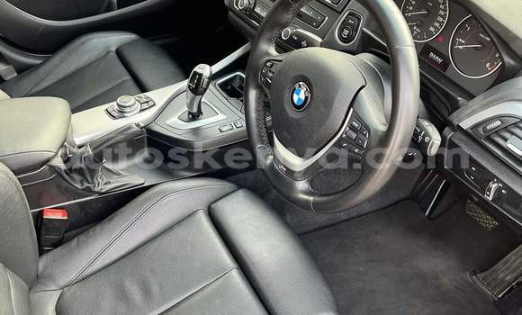 Nunua Ilio tumika BMW 1M Nyeupe Gari ndani ya Chuka nchini Mashariki ya Kenya Nunua Ilio tumika BMW 1M Nyeupe Gari ndani ya Chuka nchini Mashariki ya Kenya