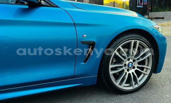 Oofamaa BMW 4-Series Blue Makiinaa iti Changamwe keessatti Coast keessatti Oofamaa BMW 4-Series Blue Makiinaa iti Changamwe keessatti Coast keessatti