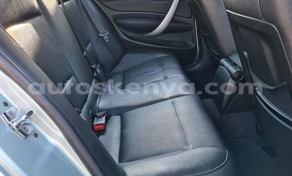 Nunua Ilio tumika BMW 1-Series Bluu Gari ndani ya Garissa nchini Kaskazini Mashariki mwa Kenya Nunua Ilio tumika BMW 1-Series Bluu Gari ndani ya Garissa nchini Kaskazini Mashariki mwa Kenya