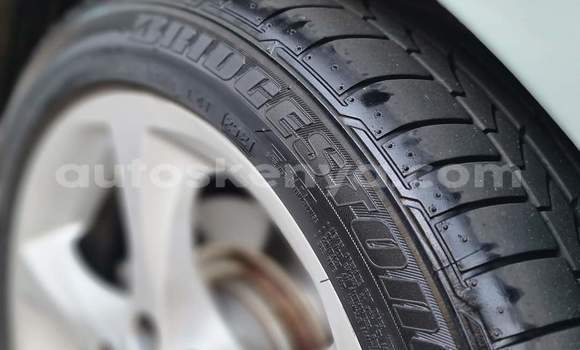 Nunua Ilio tumika BMW 1-Series Bluu Gari ndani ya Garissa nchini Kaskazini Mashariki mwa Kenya Nunua Ilio tumika BMW 1-Series Bluu Gari ndani ya Garissa nchini Kaskazini Mashariki mwa Kenya