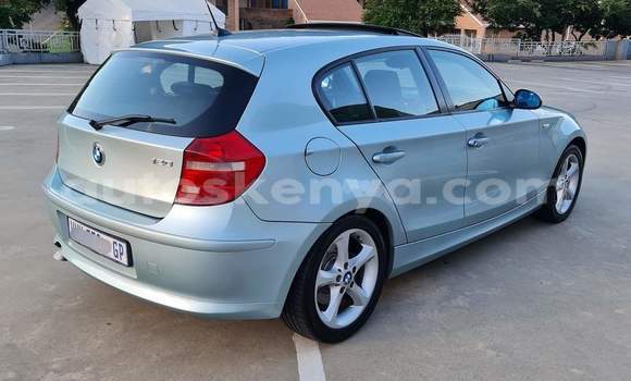 Nunua Ilio tumika BMW 1-Series Bluu Gari ndani ya Garissa nchini Kaskazini Mashariki mwa Kenya Nunua Ilio tumika BMW 1-Series Bluu Gari ndani ya Garissa nchini Kaskazini Mashariki mwa Kenya