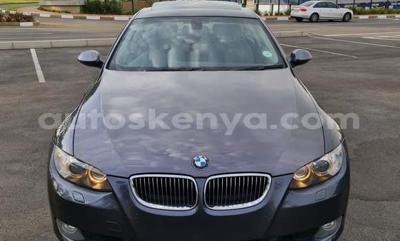 Nunua Ilio tumika BMW 3–Series Fedha Gari ndani ya Gilgil nchini Kati Nunua Ilio tumika BMW 3–Series Fedha Gari ndani ya Gilgil nchini Kati