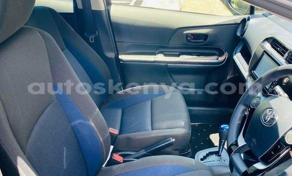 Oofamaa Toyota Aqua Other Makiinaa iti Bungoma keessatti West Kenya keessatti Oofamaa Toyota Aqua Other Makiinaa iti Bungoma keessatti West Kenya keessatti