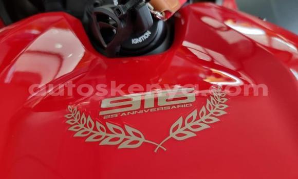 Nunua Mpya Ducati Panigale Nyekundu Bike ndani ya Kandara nchini Nairobi Nunua Mpya Ducati Panigale Nyekundu Bike ndani ya Kandara nchini Nairobi