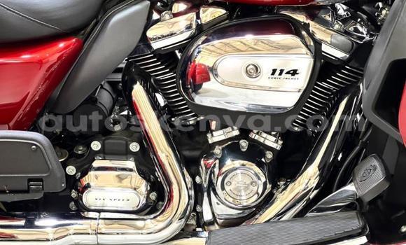 Nunua Ilio tumika Harley Davidson Sport Glide Nyekundu Bike ndani ya Kandara nchini Nairobi Nunua Ilio tumika Harley Davidson Sport Glide Nyekundu Bike ndani ya Kandara nchini Nairobi