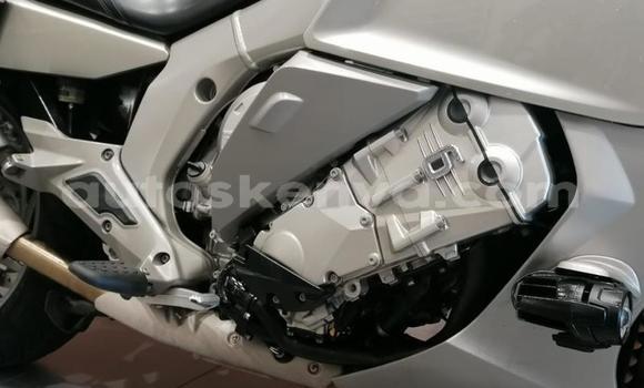 Nunua Ilio tumika BMW K 1600 Fedha Bike ndani ya Nairobi nchini Nairobi Nunua Ilio tumika BMW K 1600 Fedha Bike ndani ya Nairobi nchini Nairobi