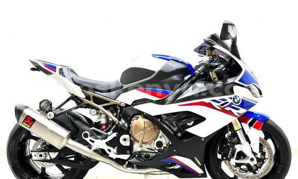 Nunua Ilio tumika BMW S 1000 Nyingine Bike ndani ya Mombasa nchini Kenya ya Pwani Nunua Ilio tumika BMW S 1000 Nyingine Bike ndani ya Mombasa nchini Kenya ya Pwani