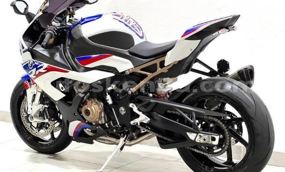 Nunua Ilio tumika BMW S 1000 Nyingine Bike ndani ya Mombasa nchini Kenya ya Pwani Nunua Ilio tumika BMW S 1000 Nyingine Bike ndani ya Mombasa nchini Kenya ya Pwani