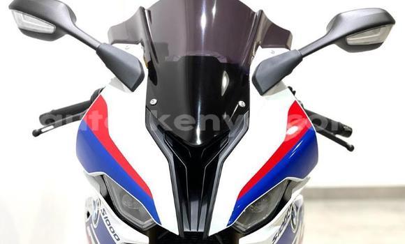 Nunua Ilio tumika BMW S 1000 Nyingine Bike ndani ya Mombasa nchini Kenya ya Pwani Nunua Ilio tumika BMW S 1000 Nyingine Bike ndani ya Mombasa nchini Kenya ya Pwani
