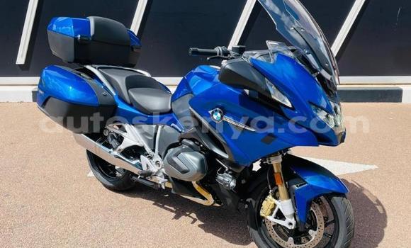 Oofamaa BMW R 1200 Blue Doqdoqqee iti Busia keessatti West Kenya keessatti
