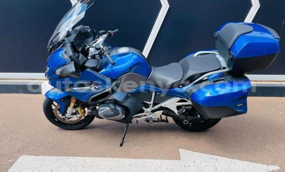 Nunua Ilio tumika BMW R 1200 Bluu Bike ndani ya Busia nchini West Kenya Nunua Ilio tumika BMW R 1200 Bluu Bike ndani ya Busia nchini West Kenya