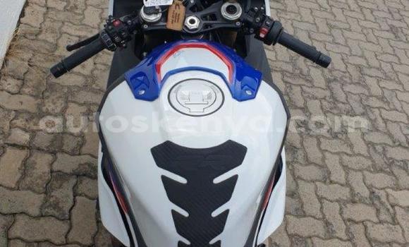 Nunua Ilio tumika BMW S 1000 Nyingine Bike ndani ya Bungoma nchini West Kenya Nunua Ilio tumika BMW S 1000 Nyingine Bike ndani ya Bungoma nchini West Kenya
