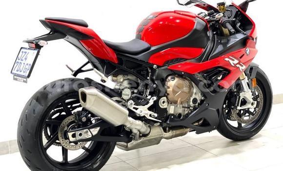 Nunua Ilio tumika BMW S 1000 Nyekundu Bike ndani ya Mombasa nchini Kenya ya Pwani Nunua Ilio tumika BMW S 1000 Nyekundu Bike ndani ya Mombasa nchini Kenya ya Pwani
