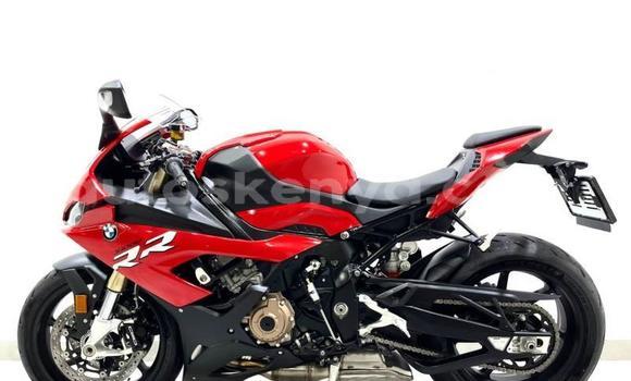 Nunua Ilio tumika BMW S 1000 Nyekundu Bike ndani ya Mombasa nchini Kenya ya Pwani Nunua Ilio tumika BMW S 1000 Nyekundu Bike ndani ya Mombasa nchini Kenya ya Pwani
